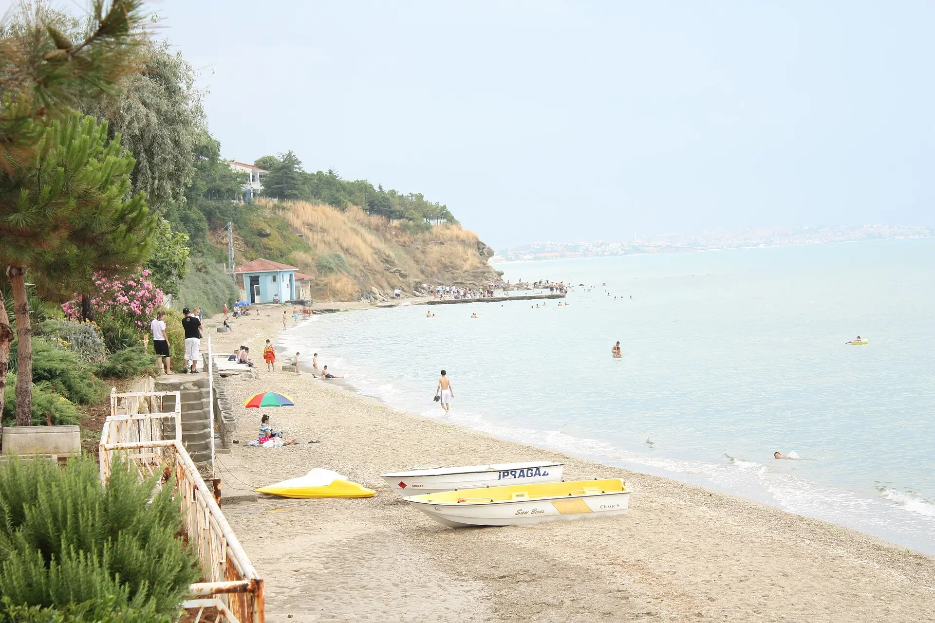 Gümüşyaka plajı ve Marmara kıyısı, Silivri